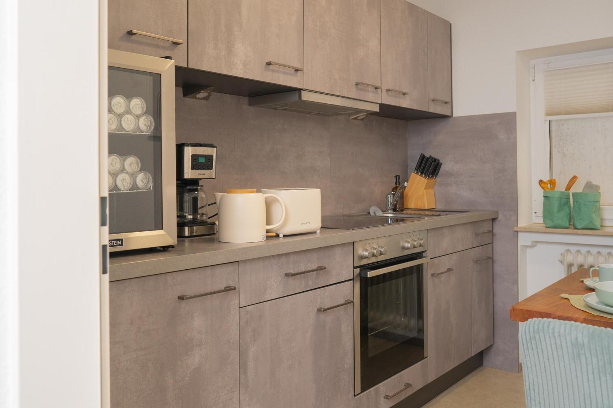 Einzigartiges Scandi Apartment - Innenstadt Mit Parkplatz, Balkon & Wlan - Perfekt Fuer Radfahrer Riedlingen Exterior photo